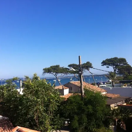 Πανσιόν Mon Reve Ιέρ